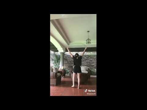 WAKA WAKA GIRL TIKTOK
