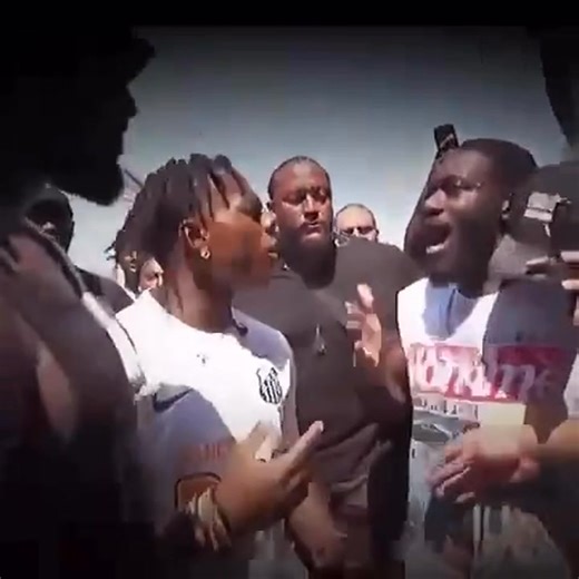 This guy from Ghana met @ishowspeed and told him how much Ghanaians are anticipating his touchdown in Accra Who should host Ishowspeed when he touches down in Ghana? Bhim or SM haha  #ghnewsconnect #trendingnews #viralpost2026シ #entertainmentnews #ghana #ghnews | GHNews Connect | Facebook