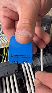 Jonard Tools on Instagram: "Perfect for scoring and ringing 10/8 and 12/10 fiber optic microducts without damaging the fibers inside. FS-1080 Thin-walled Microduct Scoring Tool features: - Unique design allows you to score and ring 10/8, 12/10, and 14/12 fiber optic microducts without any adjustments to the tool - Perfect for microducts 5 mm-16 mm (0.20”-0.63”) in diameter with a wall thickness of 1.0 mm-1.3 mm - Wide jaws curl around the microducts, holding them in place while scoring - Spring-