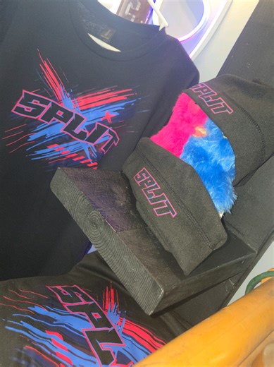 dropping some fresh to death merch.... check in and order today #Split #NewDrop, #MerchDrop, #LimitedEdition, #Streetwear,