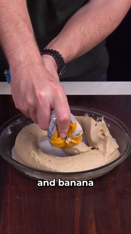 Banana bread cream pie