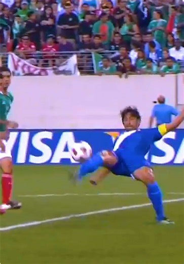 ¡Qué grande el 'Pescadito' Ruiz! 🇬🇹🐟 #Concacaf #Guatemala #Mexico | guatemalan food