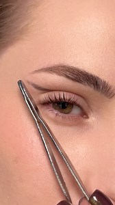 💬Save MY SECRET TO SHARP WINGS #EyeMakeup #makeuplooks #makeup #makeuptutorial | Beauty UGC