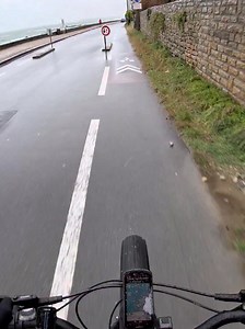Marre de ce temps 😮‍💨 toujours la pluie et le vent et toujours pas possible de reprendre la plongée | Vincent Boulanger