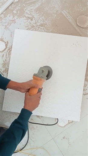 how to cut easily gypsum board cilling