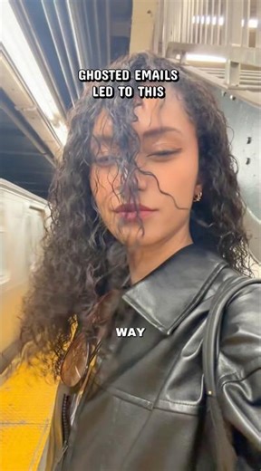 Sometimes the best networking tools is your own 2 feet. 👣 #dj #nyc #brasil