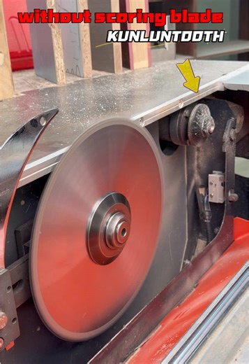 Cutting chipboard without using a scoring blade?🤨 Kunluntooth really did it!🫣 #visuals #kunluntooth #melamine #PCD #woodworking #workshop