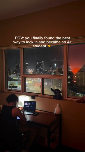 People ask how you keep up with everything in class 🤫 You just record lectures with the Studocu app and check the recap after. | Studocu