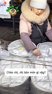 Bà chủ bán chè nóng nhìn rất sạch sẽ và thơm ngon ạ 😋 #food #chinesefood #streetfood | Sành Ăn