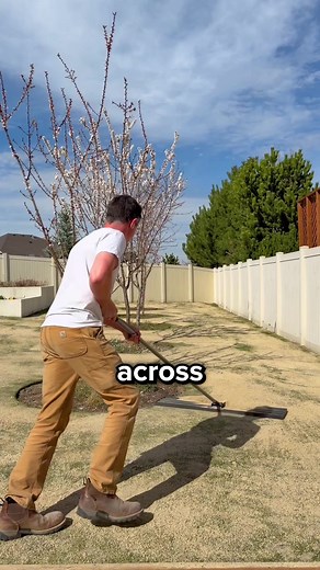 How to Top Dress Your Lawn with Sand for Leveling