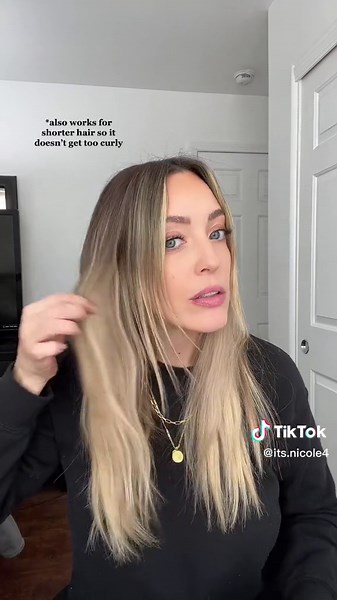 Effortless Waves Hair Tutorial using Hot Tools Flat Iron