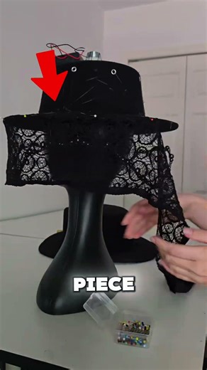 This Hat Is Actually Wearable Art 🤯🎩 #shorts #design