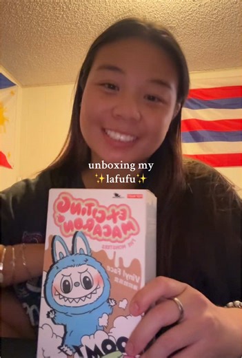 Unboxing Exciting Labubu Dolls and Tricks