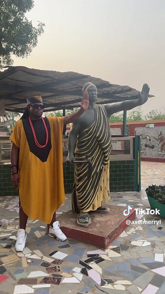 Découvrez Axel Merryl et Tony Mix : Un Duo Énergique