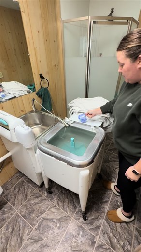 Vintage Laundry Experience with a 1953 Maytag Washer