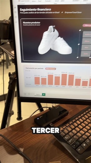 ¿Quieres aprender Power BI totalmente gratis? 🚀 ¿Y aún salir con 3 proyectos INCREÍBLES en tu portafolio, aunque todavía no sepas nada? Hemos preparado un evento en vivo, en línea y GRATUITO llamado Acelerador de Carrera con Power BI. Ocurrirá en vivo desde el 25/11 hasta el 28/11 a las 7:30p.m (hora Colombia). 📅 Vamos a montar 3 proyectos, totalmente desde cero, que te harán destacar dentro de cualquier empresa. ¡No pierdas esta oportunidad de acelerar tu carrera en 2024! Haz clic ahora en "m