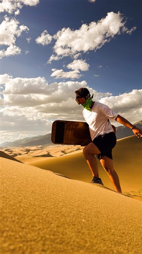 Tucked away in southern Colorado, there’s a place that doesn’t quite feel like Earth. Welcome to Great Sand Dunes National Park — home to the tallest sand dunes in North America. Towering up to 750 feet, these golden waves of sand rise dramatically at the foot of the snow-capped Sangre de Cristo Mountains. It’s a surreal contrast: desert dunes with alpine peaks in the background. You can hike barefoot across endless ridges, feel the wind carve new shapes before your eyes, or even sandboard down 