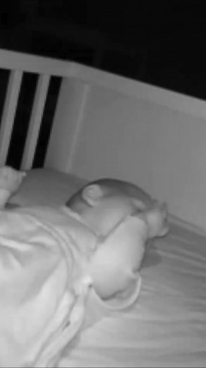 “SAVED MY SOUL 💛 I had been struggling to get my baby to sleep, constant rocking, bouncing, feeding you name it at all hours of the day and night, all the while she’s screaming and crying. This went on for weeks and I was slowly breaking down little bit by little bit each day and found myself crying with her. I had read the reviews on the Little One’s page and thought, this is worth the money if it helps us in anyway. By day 2 of using the sleep app my baby was putting herself to sleep within 3