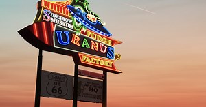 Uranus Fudge Packer Pint Glass