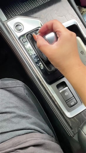 Essential Car Driving Skills for Emergency Situations