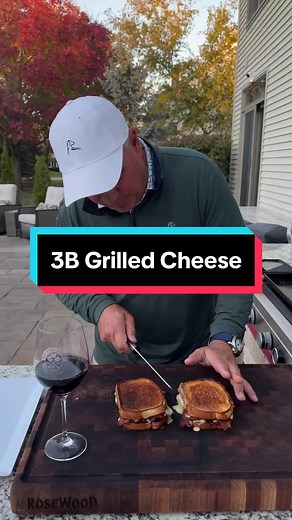 Delicious Bacon, Brie, and Blackberry Jam Grilled Cheese Recipe