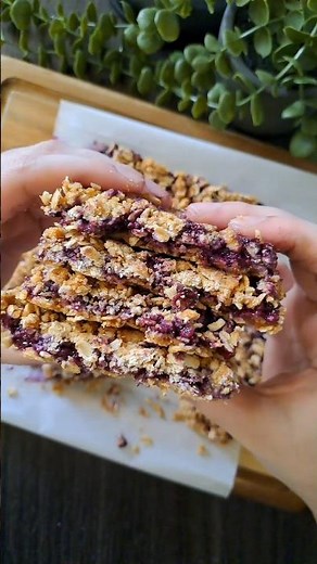 Blueberry oat bars #food #healthyfood #snacks