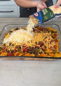 Dorito Nachos are a MUST try 🤤 How did I not know this recipe sooner? This original video is produced by Life with Coco, Network Media, and Viralish Media | Home Hacks & Easy Snacks