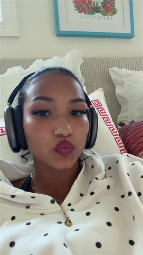 River777 (@ndjxbsbsjxjsn7)’s videos with I Gotta Find Peace of Mind (Live) - Lauryn Hill