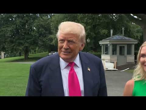 'Looking a Bit Thick': Karoline Leavitt’s Tight Green Dress In New Video with Donald Trump Has Fans 'Distracted'