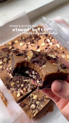Delicious Vegan Almond Butter Dark Chocolate Fudge Recipe