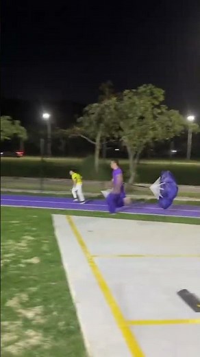 LUCCAS NETO APOSTA CORRIDA