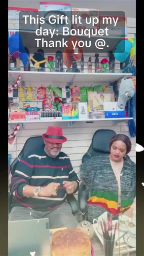 Thank you for the great Gift sent to my LIVE! Your appreciation for my content means a lot to me.#tiktoklive #livehighlights #livegift #bouquet