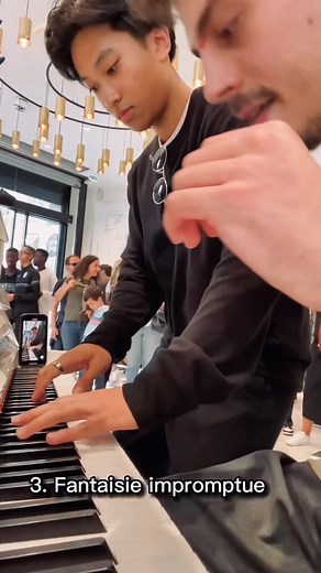 Young Pianist's Monoprix Performance | Piano Fun with Van Toan Lam