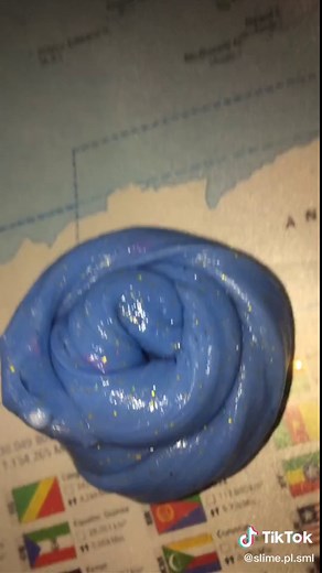 Kreatywne przepisy na slime z klejem i aktywatorem