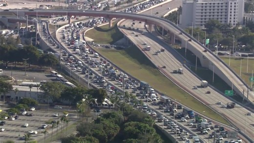LIVE: Two City of Miami Police motorcycle officers were taken to the hospital after they were involved in a crash along the Dolphin Expressway. MORE INFO: https://wsvn.com/news/local/miami-dade/2-miami-police-motormen-hospitalized-after-crash-on-sr-836-several-wb-lanes-closed-near-le-jeune-road/ | WSVN-TV