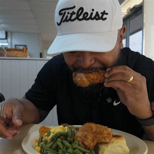 $14.50 Lunch Buffet Southern Comfort Food - 48 hours in Georgia part 2 | JL Jupiter