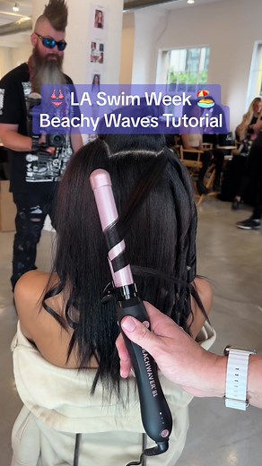 👆Shes on sale and for ALLLL hair types 🙂💕 #beachwaver #malibuhair #softcurls