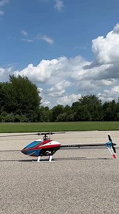 26K views · 576 reactions | The Fusion 360 Smart [BLH6150] is having a good time playing around its new big brother! #HorizonHobby #BladeRC #Fusion360 #Fusion550 #Smart #SpektrumRC | Blade RC | Facebook