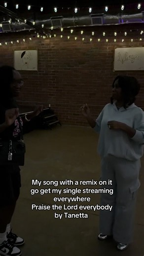 Tanetta Crawford (@tanetta333)’s video of praise the lord song