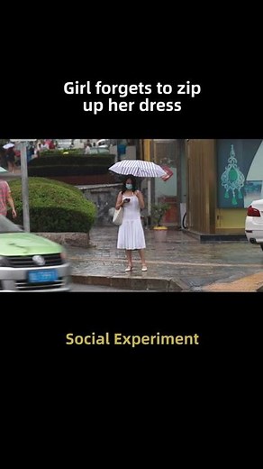 When a Girl Forgets to Zip up Her Dress (Social Experiment)