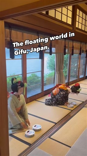 Exploring the Enigmatic World of Geishas