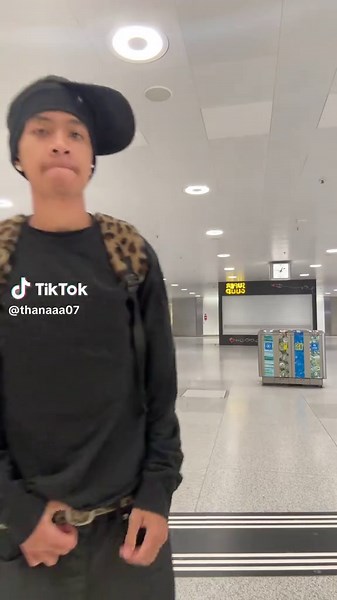 thanaaa07 (@thanaaa07)’s videos with just cant - Summrs