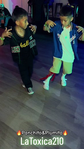Mini Flaka Panchito & Plumita - La Flaka Wepa Dance Challenge