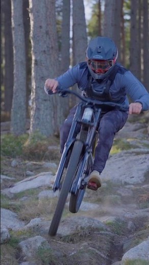 The New Transition TR11 Downhill Bike Silently Smoothing Out Rock Gardens 🤤