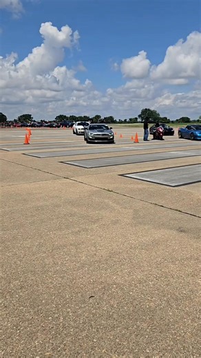 2024 1500 h.p. Yenko Camaro ( only 200 made) does three back to back 190 mph runs at ECTA Motorsports Events Arkansas Mile Spring Fling 2025 #arkansasmile #ECTA #landspeedracing #junkcarwilly #yenko #yenkocamaro | William Erb