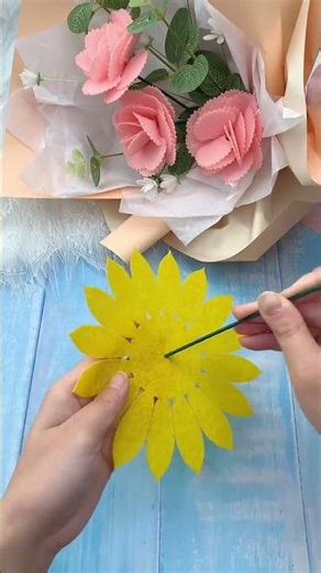 Top Florist Reveals Best DIY Flower Bouquet Techniques