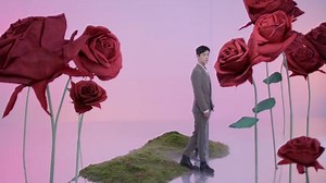 353 reactions · 9 comments | ✨ ROSEONLY诺誓 x Xiao Zhan "Esperando, el momento de que florezcan las rosas Siente el fluir del tiempo en la punta de tus dedos, El amor no se detiene, solo por ti. 8.14 Día de San Valentín chino, Nacido para el amor, romántico eterno " ❤️ https://share.api.weibo.cn/share/236844322.html?weibo_id=4661041609313848 By Azucena~ | Todos los días es YiZhan | Facebook