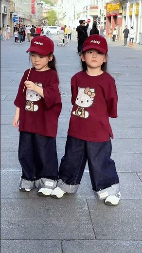 My sister really figured out this feint attack tactic...