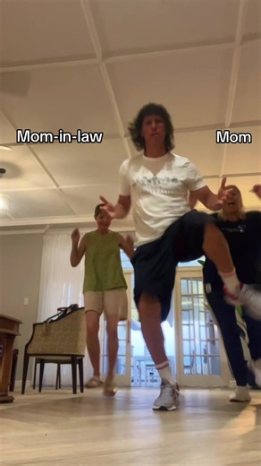 Mom and Mom-in-Law Dance to Hip Hop Queen