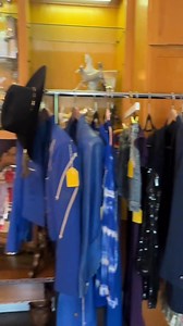 I’ll be live tonight at 7pm central to walk you through Mom’s closet 🌹 | Lynn Anderson